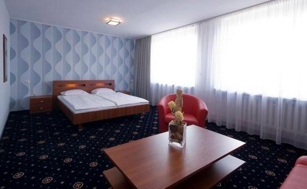Hotel Naramowice Poznan Oda fotoğraf